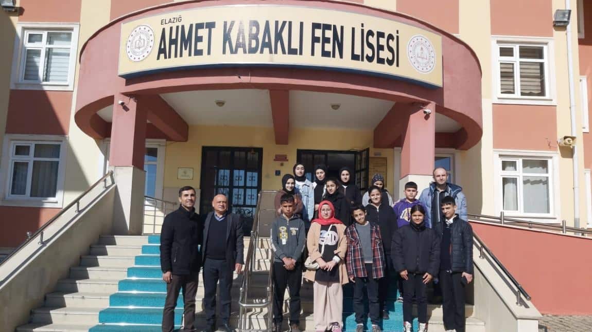 Kaya Karakaya Fen Lisesi  ve Ahmet Kabaklı Fen Lisesi Okul gezisinden kareler